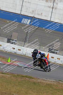 media/Nov-26-2022-Fastrack Riders (Sat) [[b001e85eef]]/Level 1/Session 3 Outside Turn 9/